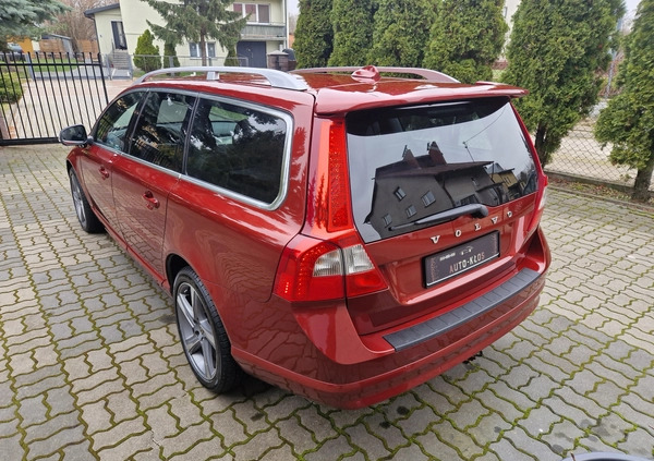 Volvo V70 cena 38000 przebieg: 244000, rok produkcji 2010 z Siedlce małe 704